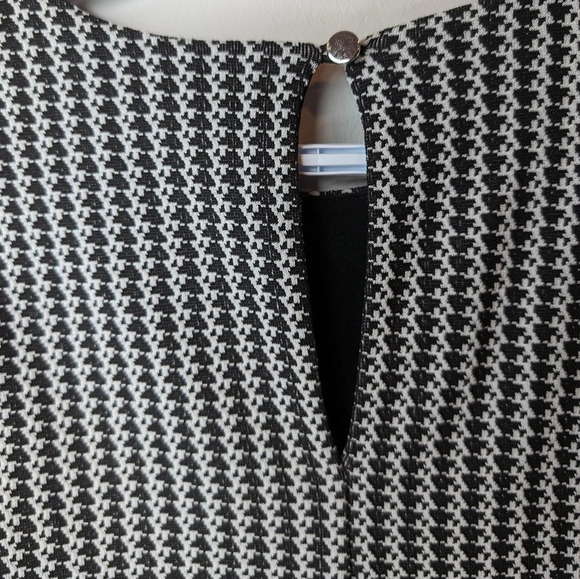 River Island Black & White Tweed Style Fringe Detailed Dress - Picture 7 of 9